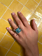 Load image into Gallery viewer, Creature Ring Blue/Brown
